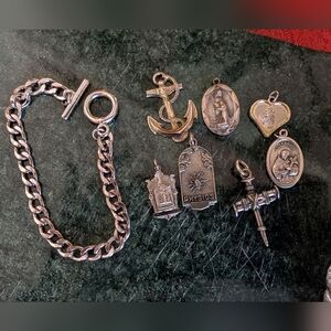 Vintage Charm Bracelet With 7 Vintage Charms